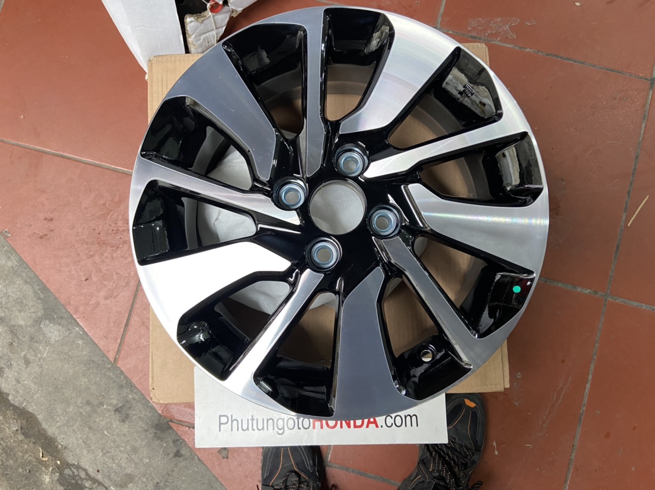 La zăng xe Honda BRIO